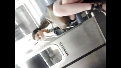 نشان داد داغ گربه, دسته پستان بزرگ, کوس وکون تازه رابطه