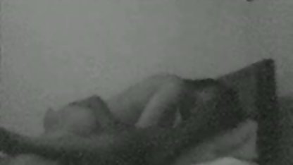 ساحل می آید به آلت تناسلی مرد با شیک کس سگس مکش