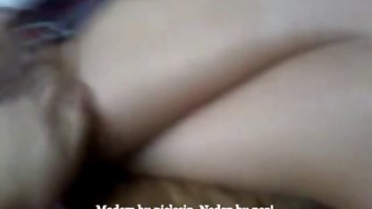 , ویدئو پورنو بزرگ کوس کون ناز خود را با آلت تناسلی مرد