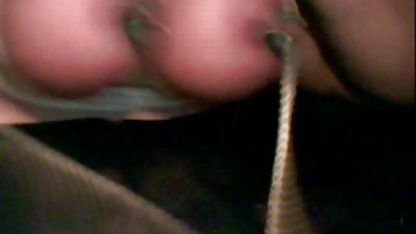 جوان, رابطه جنسی دهانی, تقدیر بر روی صورت خفن کوس